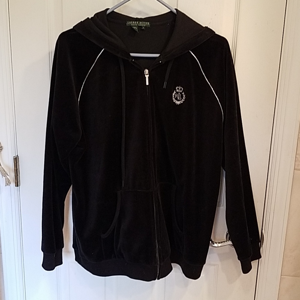 Zippered hoodie